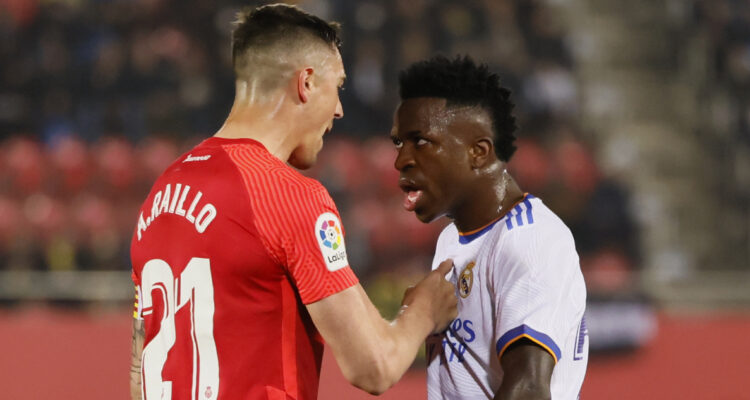 ataque del capitán del Mallorca que reflota en contra de Vinícius