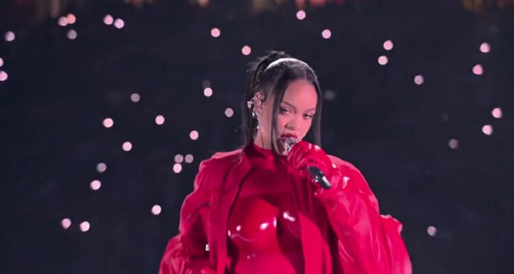 Rihanna en el Superbowl