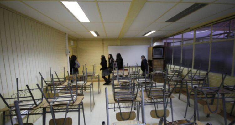 Liceo de Mulchén sufre millonario robo a días de la vuelta a clases