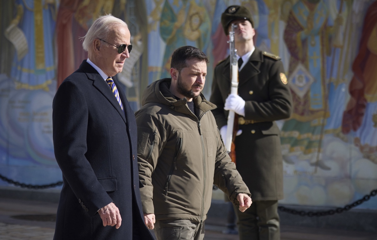 Imagen del 20/02/2023 cedida por el Gobierno ucraniano de la visita del presidente de EE. UU., Joe Biden, a Kiev.