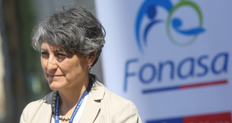 Ministra de Salud descarta “salvataje” a isapres: “El traspaso de recursos del Estado está descartado”