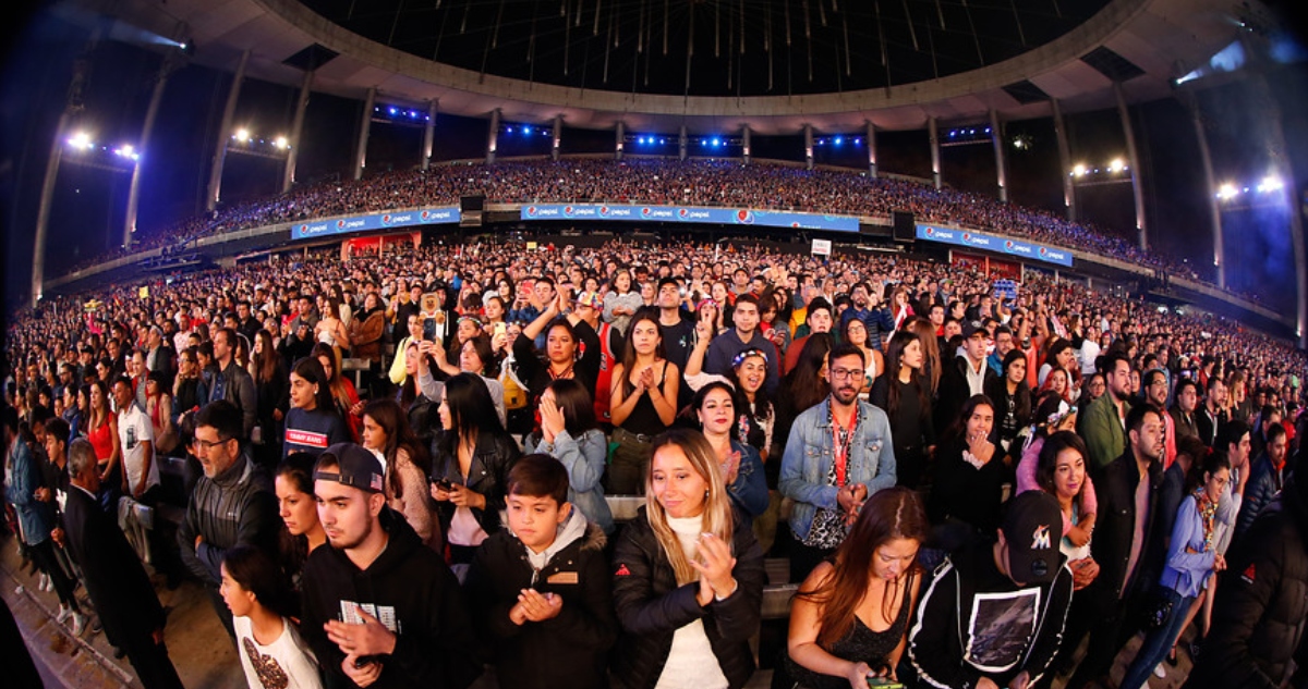 Sernac oficia a organizadores del Festival de Viña del Mar por reasignación de asientos