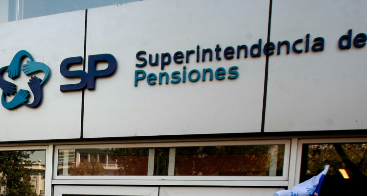 AFP, salud y Seguro de Cesantía: Tope imponible para cotizaciones se mantiene por 2do año consecutivo