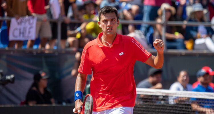 Tomás Barrios eliminó a Alejandro Tabilo y avanzó al ATP 500 de Río.