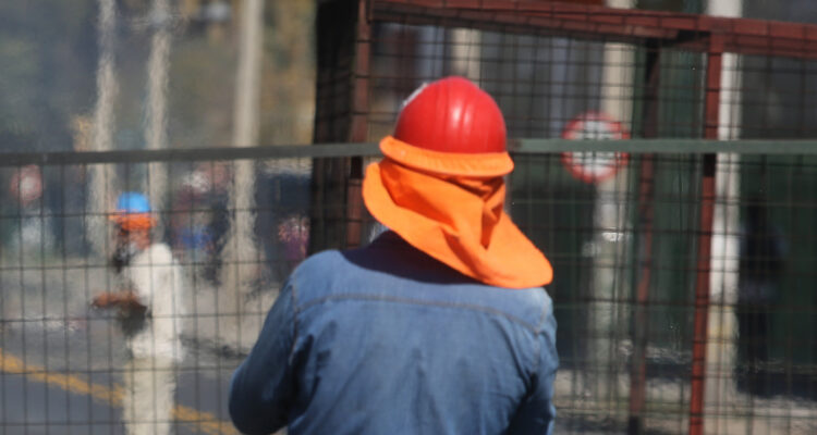 DT cursó más de un centenar de multas a empleadores por no proteger a trabajadores de rayos UV