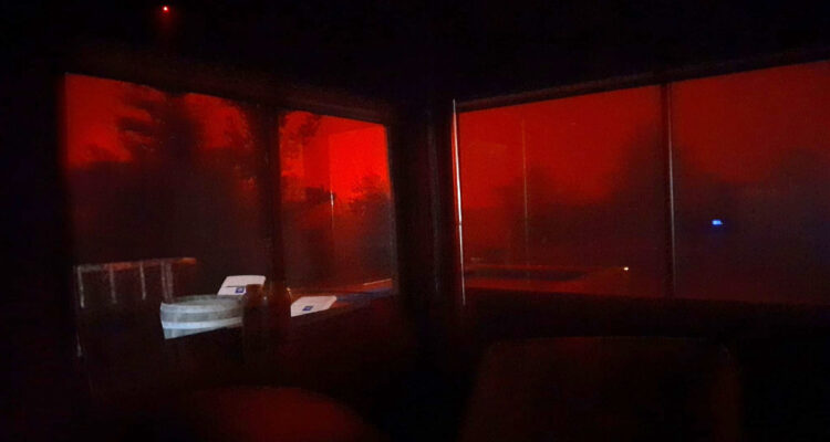 Vecino de Itata muestra horror de quedarse en su casa rodeado por el fuego