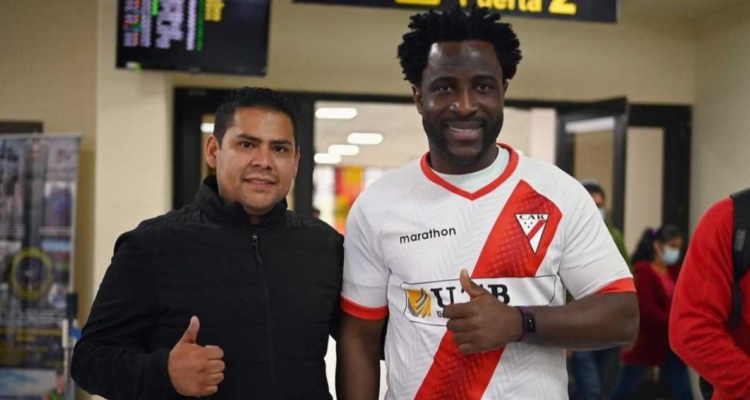 Wilfried Bony envía recado a Magallanes en su llegada a Always Ready.