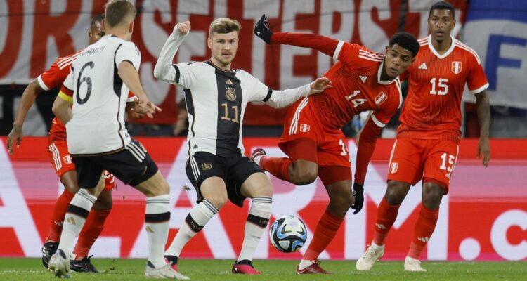 Alemania derrotó sin problemas a Perú en un amistoso.