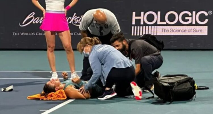 Fuerte caída y gritos desgarradores: la dura lesión de Andreescu que asustó a todos en el Miami Open