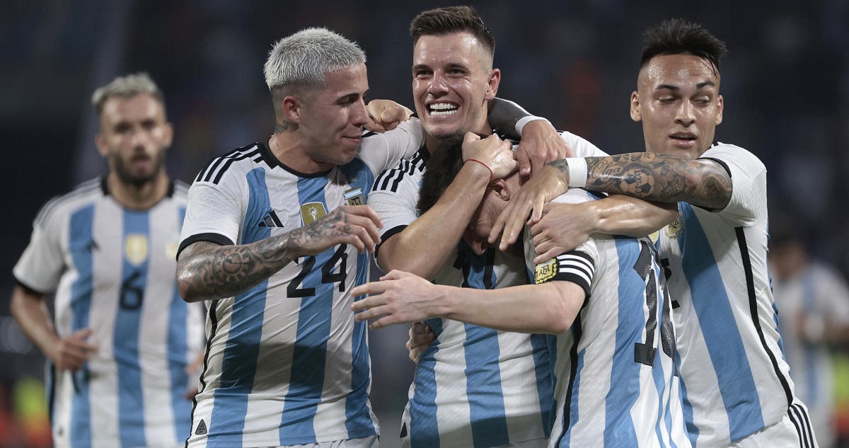 Argentina destrozó a Curazao con un Lionel Messi mágico
