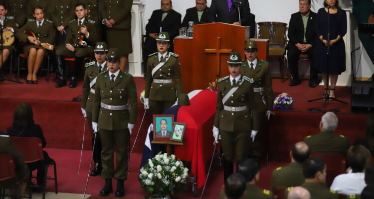 ASCENSO PÓSTUMO A CARABINERA ASESINADA