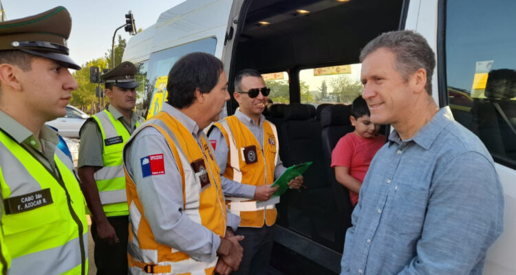 Pauta del Gobierno y Carabineros por inicio del año escolar 2023