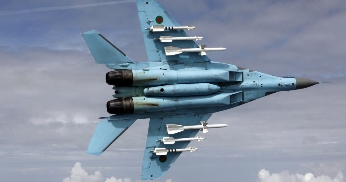 avión de combate