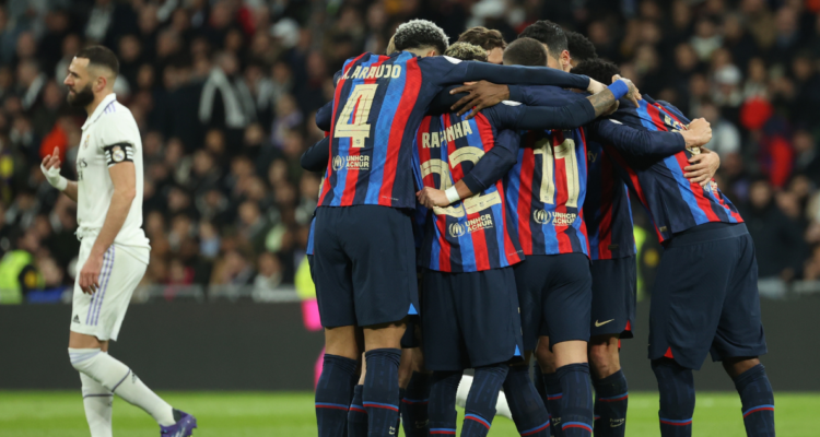 Barcelona golpea primero al Real Madrid.