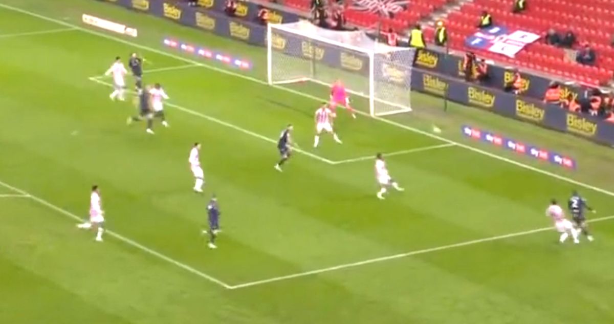Ben Brereton regresa al gol en Inglaterra en derrota del Blackburn ante Stoke City