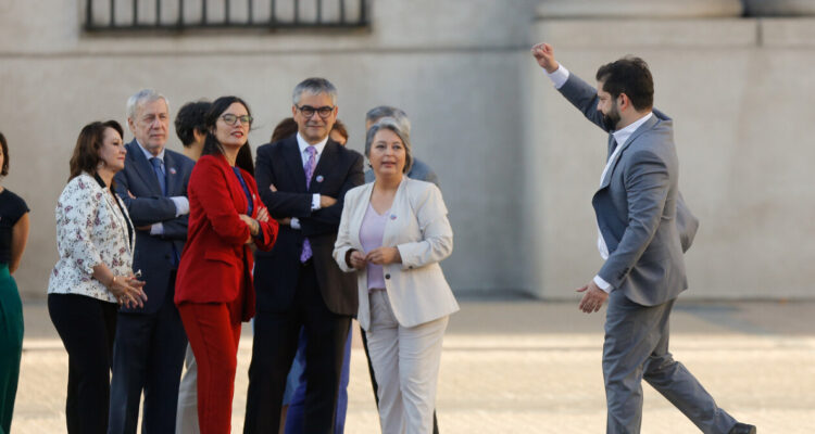 Las líneas de trabajo que les trazó el presidente Boric a sus ministros tras un año en La Moneda