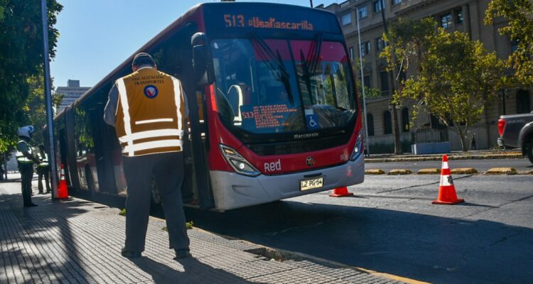 Subsecretario Vergara encabeza con Alcaldes de Zona Norte RM y Carabineros operativo de fiscalización