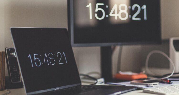 Cuándo es el cambio de hora en Chile y cómo modificarla en dispositivos móviles de manera manual