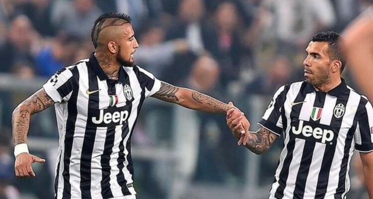 Carlos Tevez incluyó a Arturo Vidal en el once ideal de sus compañeros