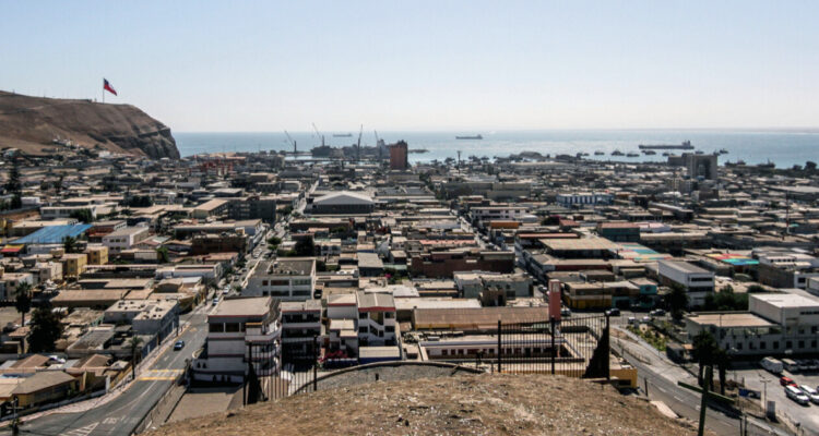 Toda la ciudad de Arica queda sin suministro eléctrico por falla en Subestación Parinacota