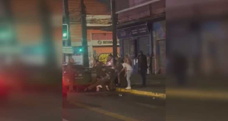 Piden clausurar local nocturno tras muerte de carabinero Alex Salazar