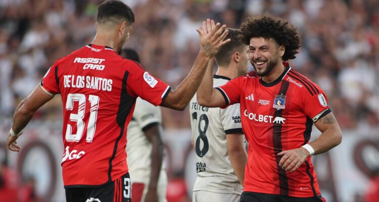 Colo Colo derrotó a Colón en amistoso y despedida de Esteban Paredes.