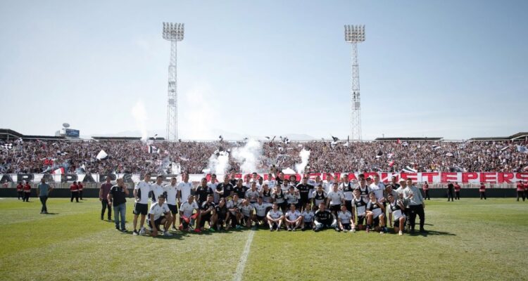 Colo Colo define su formación para el Superclásico con masivo apoyo