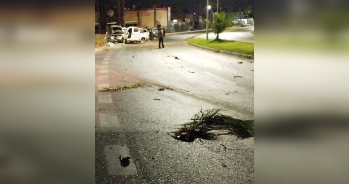 Conductor muere tras impactar contra reja de centro comercial en Quillota