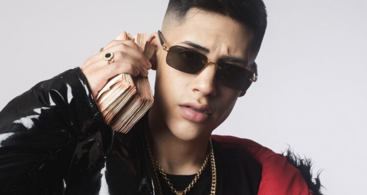 Cris MJ se consolida como el chileno más escuchado en Spotify en medio de gira internacional