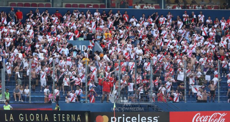 Hinchas de Curicó Unido fueron asaltados por turba de motochorros en Paraguay