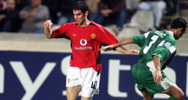 Daniel Nardiello jugando por el Manchester United.