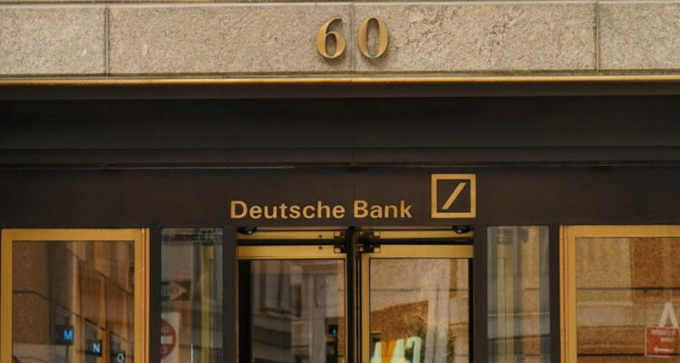 Viernes negro europeo desplome de bolsa del Deutsche Bank causa fuertes pérdidas en el sector