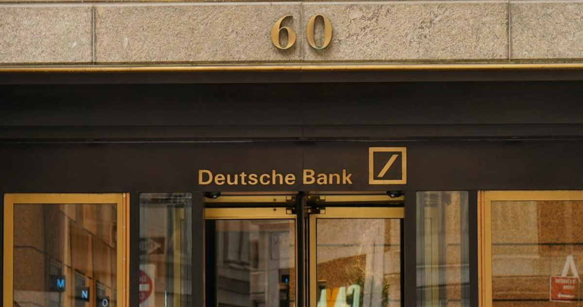 Viernes negro europeo desplome de bolsa del Deutsche Bank causa fuertes pérdidas en el sector
