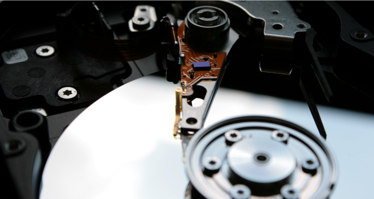 Imagen contextual sobre discos duros.