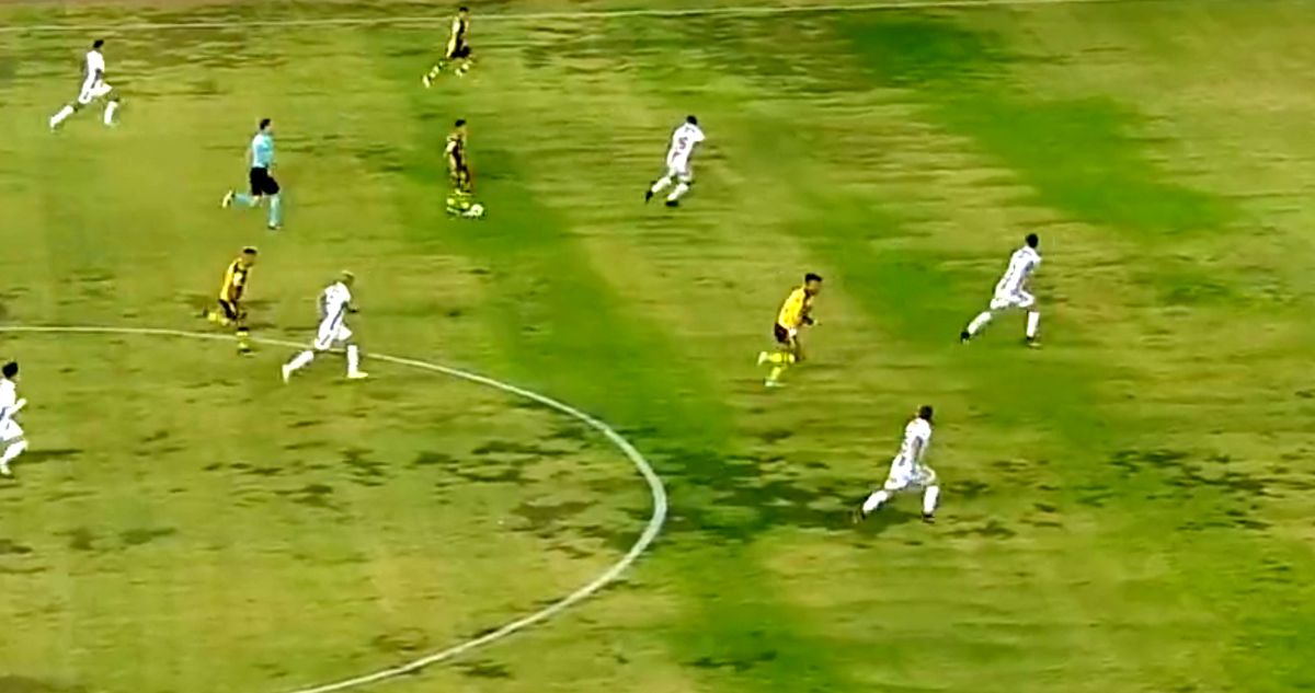 la cancha del ‘Sánchez Rumoroso’ fue pintada para el Coquimbo-Cobresal