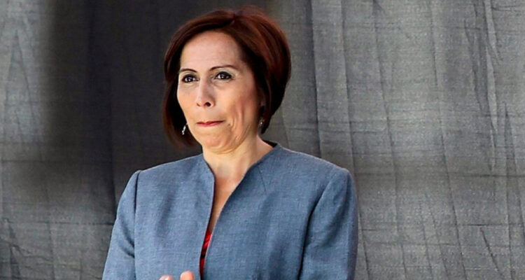 Exministra ecuatoriana condenada y refugiada se fuga de embajada argentina en Quito