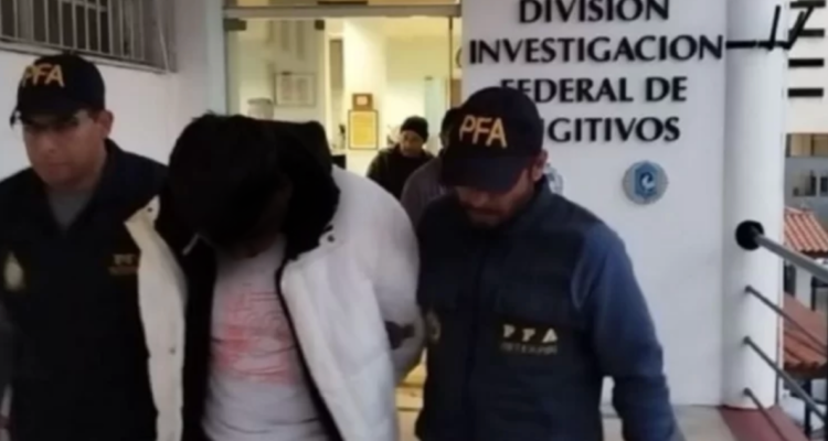 Extradición de Miguel Vega desde Argentina a Chile.