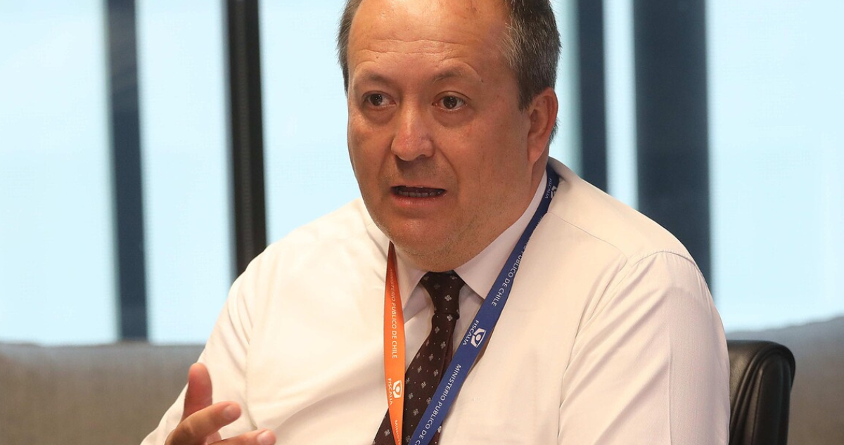 Fiscal Nacional compromete combate contra inmigración irregular