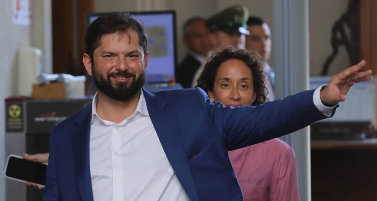 El presidente Gabriel Boric, que atraviesa una racha positiva de aprobación según la encuesta Cadem.