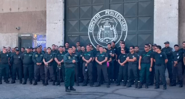 Manifestación Gendarmería en Cárcel de Arica