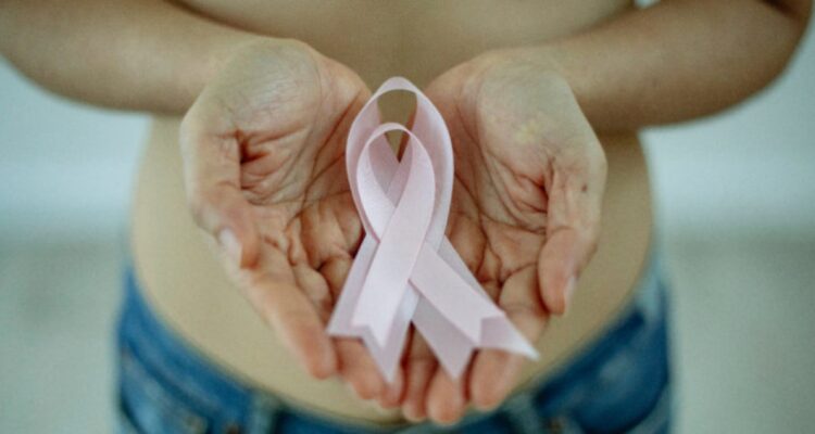 Fundación Arturo López Pérez y Gobierno Regional Metropolitano lanzan programa de prevención del cáncer de mama y cáncer cervicouterino