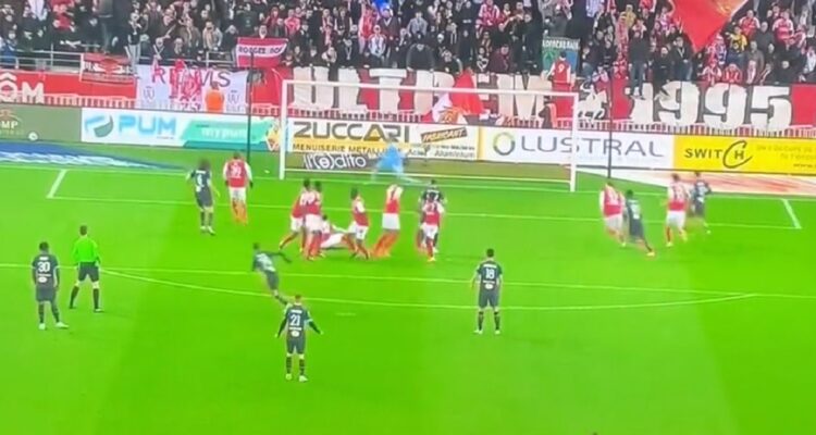 El golazo de Alexis Sánchez al Reims por el Marsella
