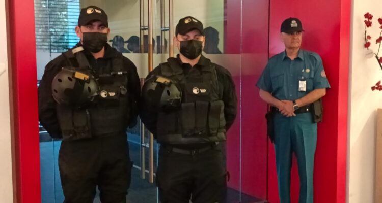 Metro presenta nuevos guardias tácticos en estaciones con mayor afluencia