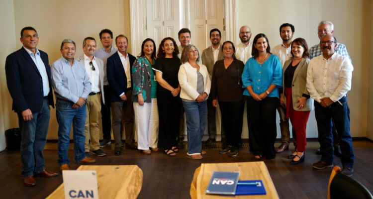 Indap reactiva su Consejo Asesor Nacional con representantes del sector público y privado