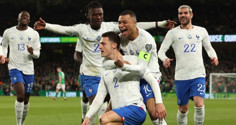 Francia sigue firme rumbo a la Eurocopa 2024 tras vencer a Irlanda.
