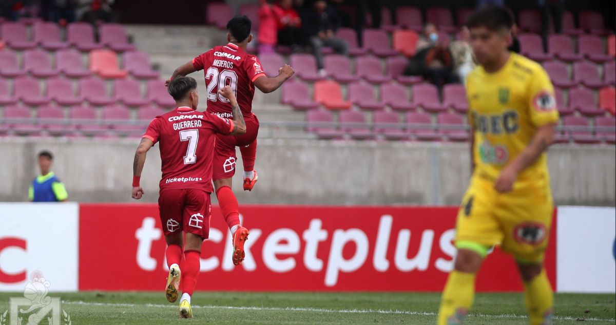 Deportes La Serena recuperó la cima de la Primera B con ajustado triunfo sobre el colista UdeC