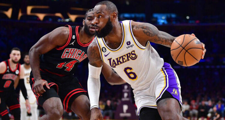 LeBron James NBA Lakers Bulls