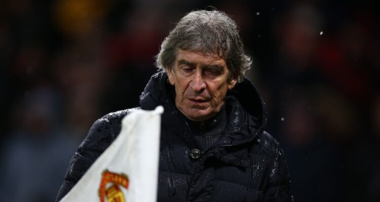 Manuel Pellegrini recibió durísimos cuestionamientos de la prensa española.