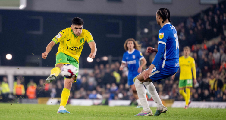 Marcelino marcó un golazo que fue elegido el mejor de todo febrero en Championship.