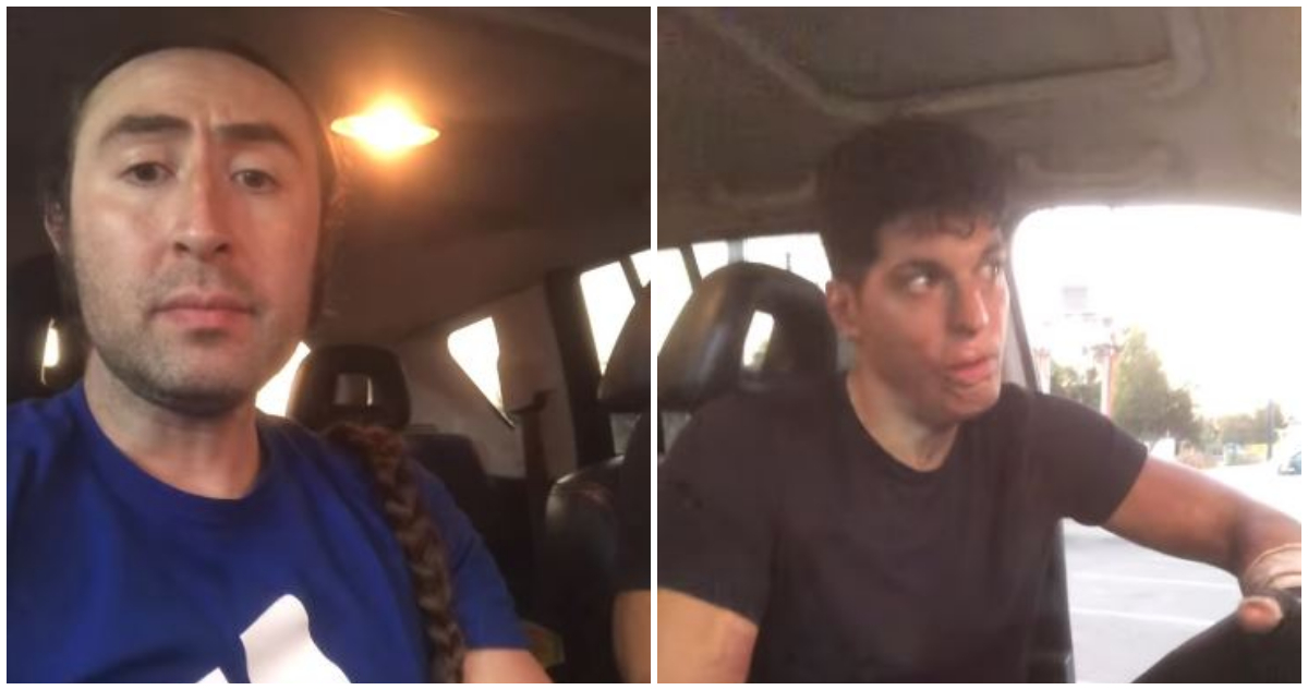 Los exchicos reality Mario Ortega e Ignacio Lastra hablan serios al interior de un auto.